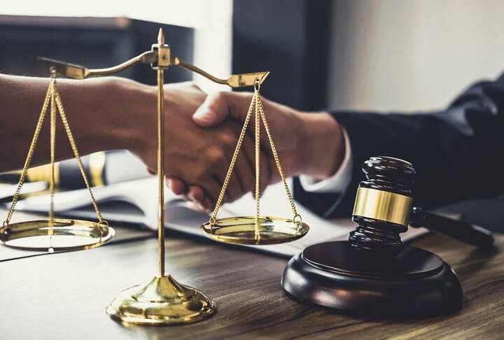 Legal Consultation in the UAE