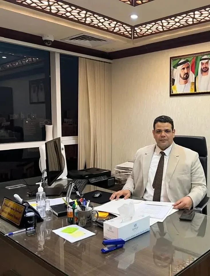 المستشار-الحسيني